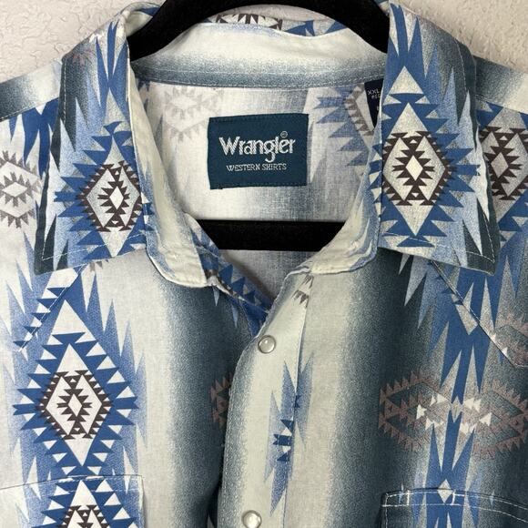 Vintage Wrangler Shirt Mens 2XL XXL Blue Short Sleeve Pearl Snap Aztec Southwest - Picture 4 of 7